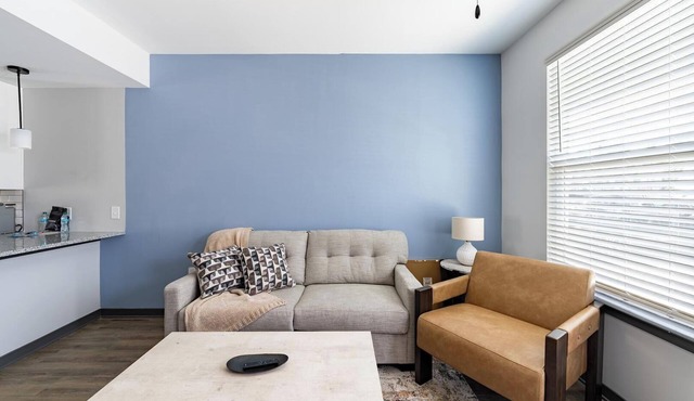 Landing | Stylish 2BD, Rooftop Lounge, Yoga Studio