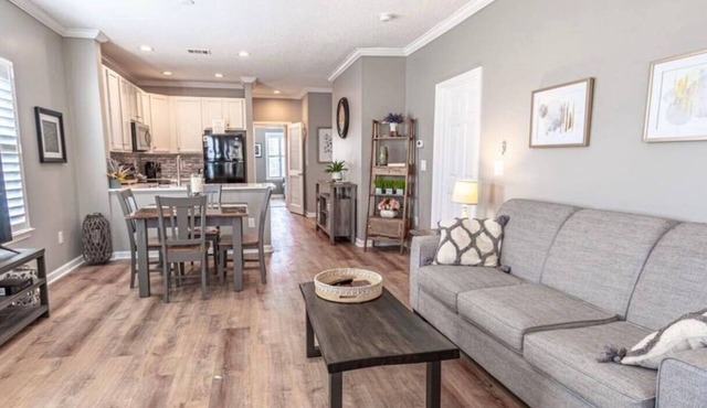 Legends Golf & Beach Getaway! A spacious 3-bedroom apartment. in Myrtle Beach