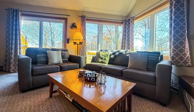 Liftside Loft - SI/SO Condo @ Jackson Creek!