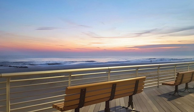 Long Beach Hotel