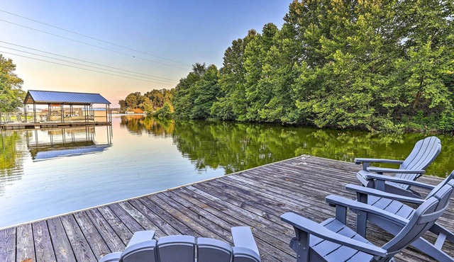 Luxurious Waterfront Home on Pickwick Lake!