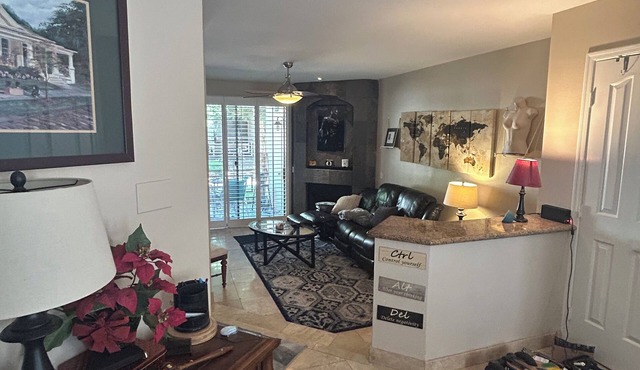 Luxury Condo By Biltmore Country Club Golf Course off of Camelback and 32nd.