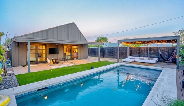 Modern home · ModernHome|Luxury|Kingbed|Heated Pool|Phoenix