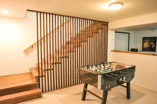 Modern Rustic Home with Wood Stove & Pool Table in Kemble