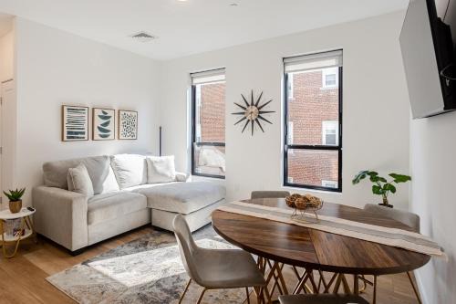 Modern & Spacious 2BR Apartment with Gym & Parking
