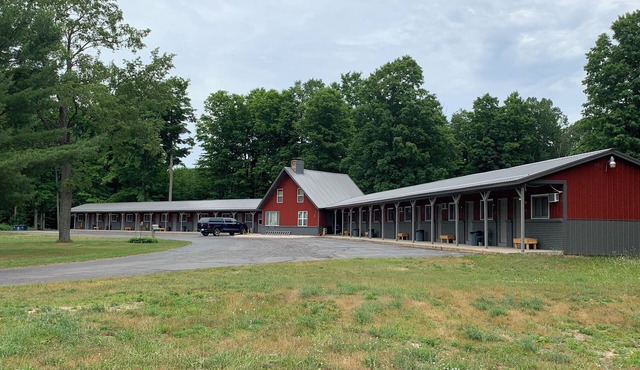 Mountain Valley Lodge & Campground