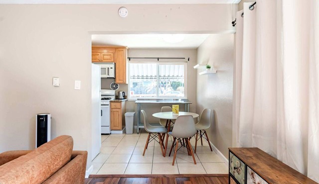 New Modern 2BR Home | Near UC & Parks + Parking