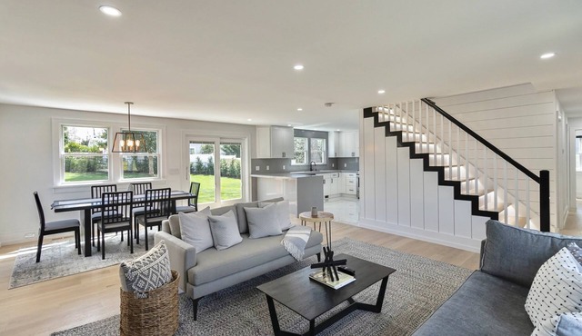 Newly Renovated Hamptons Home Near the Beach