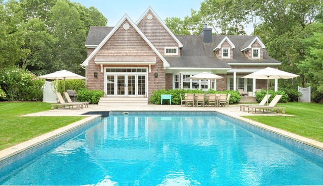 Newly Renovated Wainscott Retreat - Bike to the Beach, Central Location!