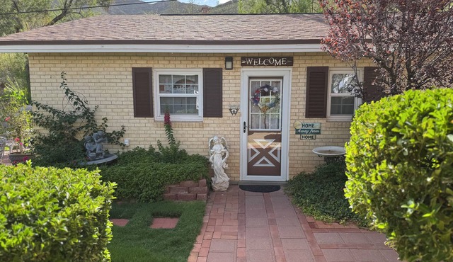 No cleaning fee! EV Charging Property in Exclusive Neighborhood!