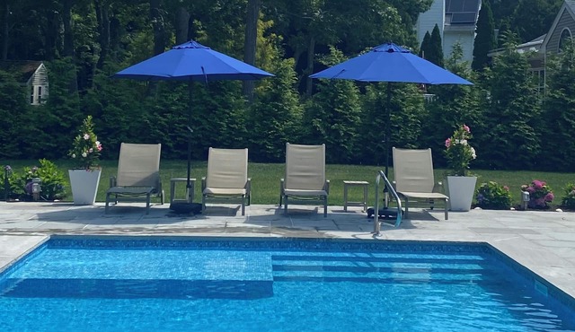 No VRBO Fees! Bright & Spacious Hamptons Home with Amazing Pool!