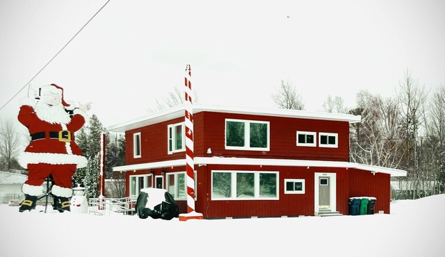 North Pole Christmas, Michigan Spectacular Lake Superior, Grand Island View!