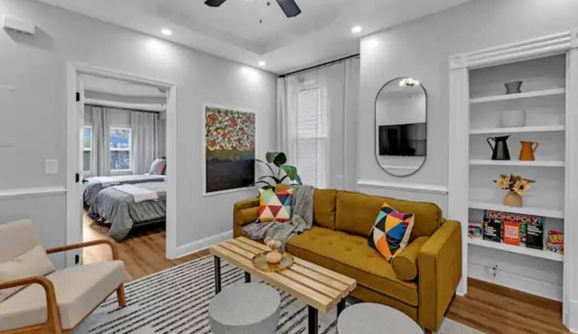 NYC Proximity Duplex Delight 30 mins w/Parking