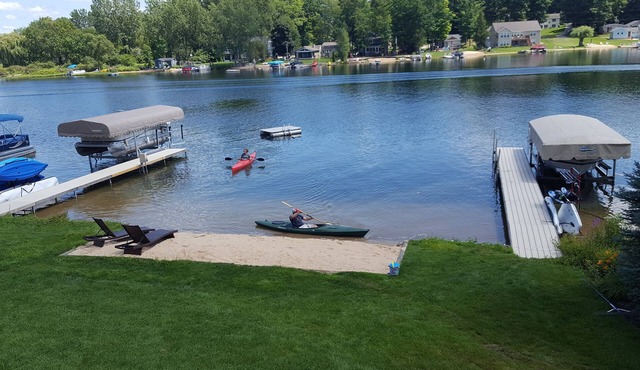 Oasis on Murray Lake, just NE of Grand Rapids