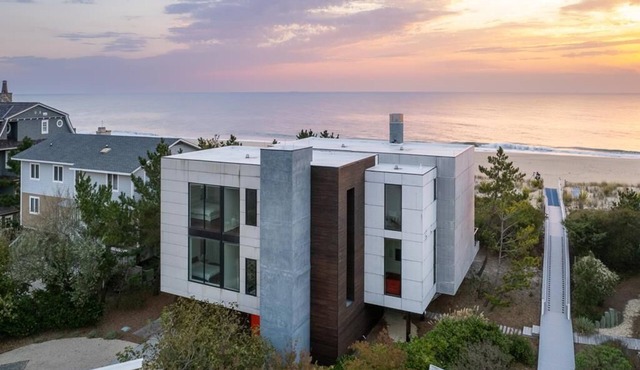 Oceanview 5-BR House in Bethany Beach w/Elevator in Bethany Beach