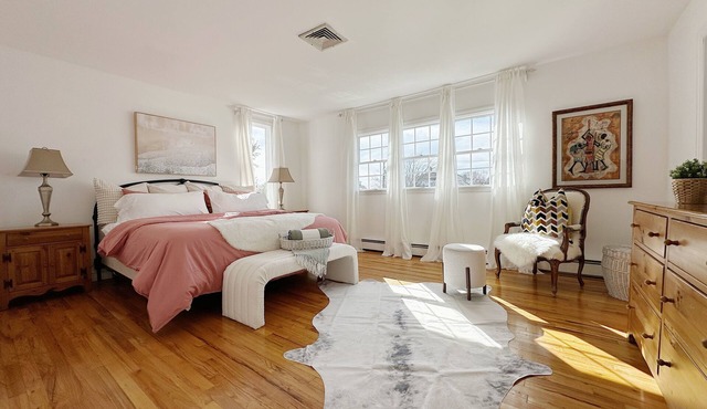 Oneck Lane Summer Oasis w/swimming pool in Westhampton Beach