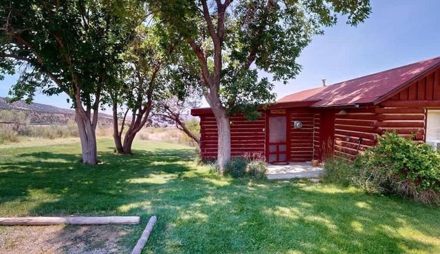 Pack Creek - Trails End, Affordable Cabin