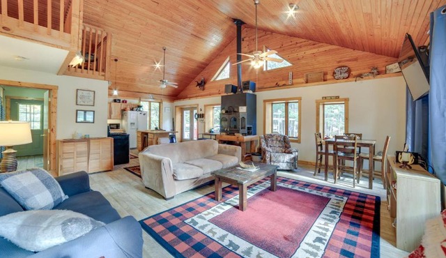 Paradise Cottage: Trail Access Nearby