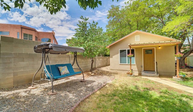 'Patio Trasero' Albuquerque Getaway Near Sandia!