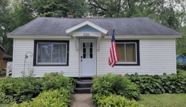 Pokagon Cozy Lakeview Cottage