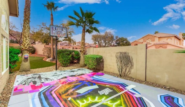 Pool and Jacuzzi + Rock slide + FUN amenities for all!