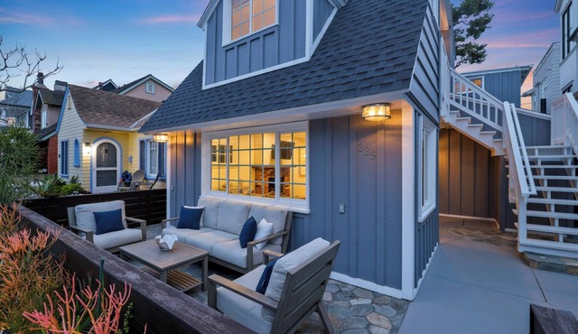 Pristine Balboa Harborside Retreat, with AC and Private Patio - 3BR/2BA