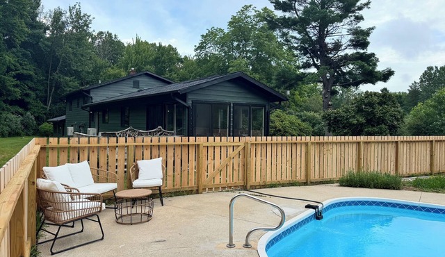 Private 4 Bed/4.5 Bath Estate w/Pool on 5 Acres