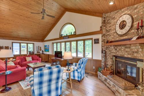 Private Dock & Stunning Views: Corey Lake Getaway!