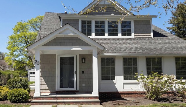 Private Southampton Estate - Modern Comfort + Ideal Location