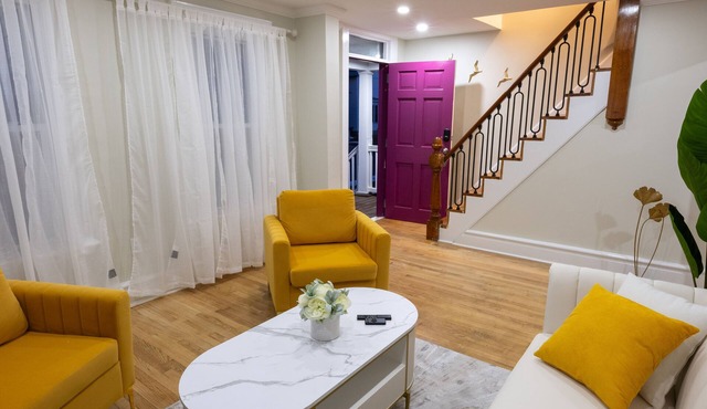 Quiet, Relaxing and Modern Utica House
