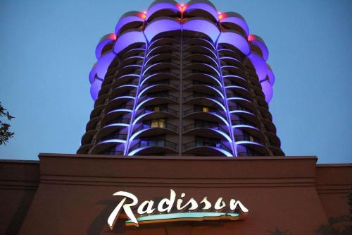 Radisson Hotel Cincinnati Riverfront in Covington