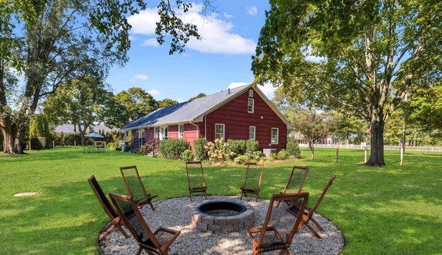 Recently Renovated and Re-Designed Vineyard Cottage Located on the 205 acre.