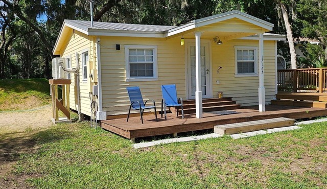 Red Maple Cottage - Peaceful 2BR 1BA Near the Water – Boat & Trailer Friendly!