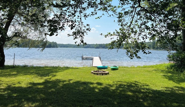 Relaxing retreat at lake house near South Haven! Game room, kayaks, SUPs & more!