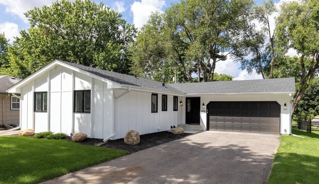 Renovated 5-bedroom house in Minneapolis, Richfield.