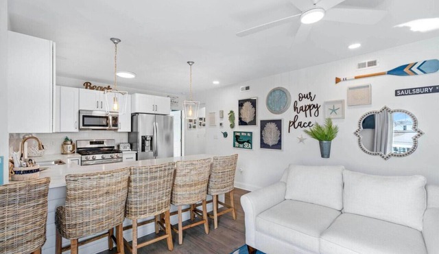 Renovated Prime Dewey Beach Escape!