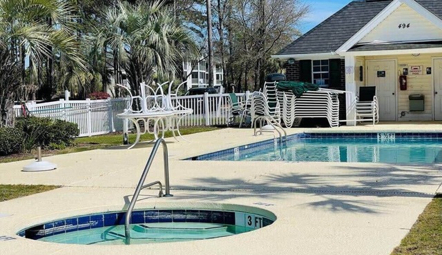 River Oaks Golf & Tennis Resort