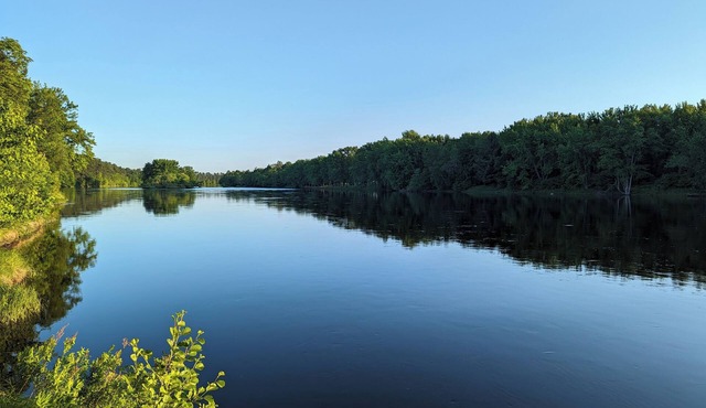 Riverfront - Kayaks - Game room - 15 min to Granite Peak Ski Resort