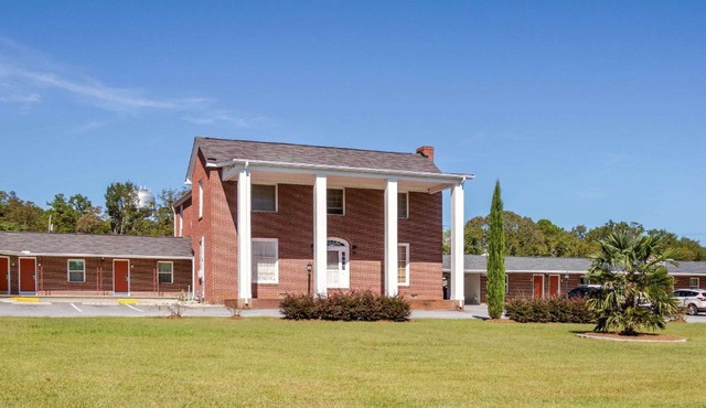 Rodeway Inn & Suites Walhalla