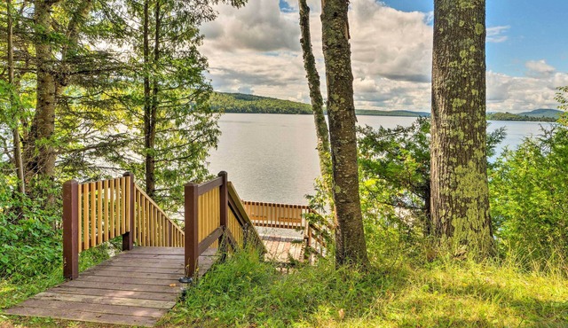 Rustic Cabin Retreat on Rangeley Lake!
