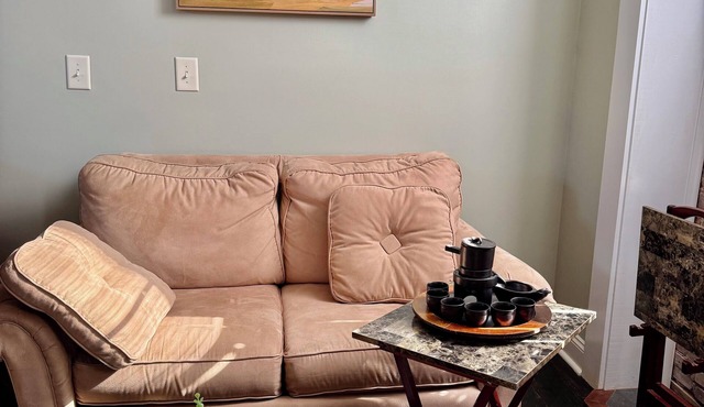Sackets Harbor Lakeside Retreat +Central