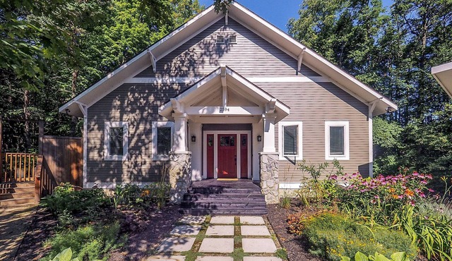 Saugatuck perfection! Spacious & far from crowds, yet close to town.