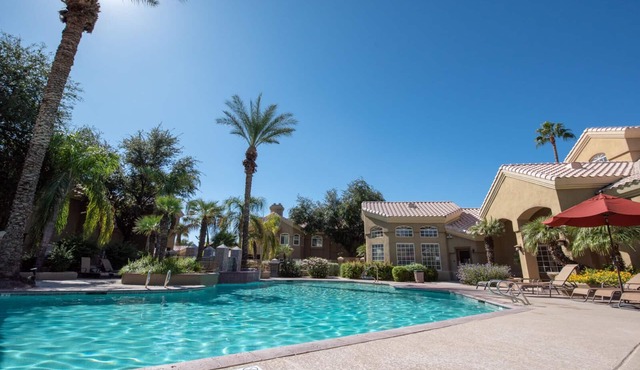 Scottsdale Gem III newly furnished1 Bedroom Condo in Bella Terra