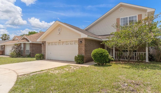 Seaside Sanctuary close to Navarre Beach!