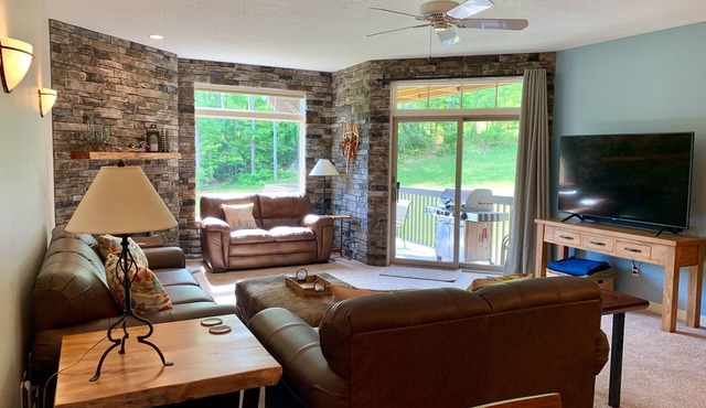Slope Side Condo-Schuss Mountain-Cedar River Golf Course - Shanty Creek Resorts