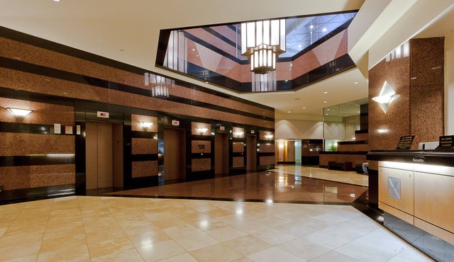 Spacious 1-Bedroom in Downtown Honolulu - Perfect for Families and Travelers!