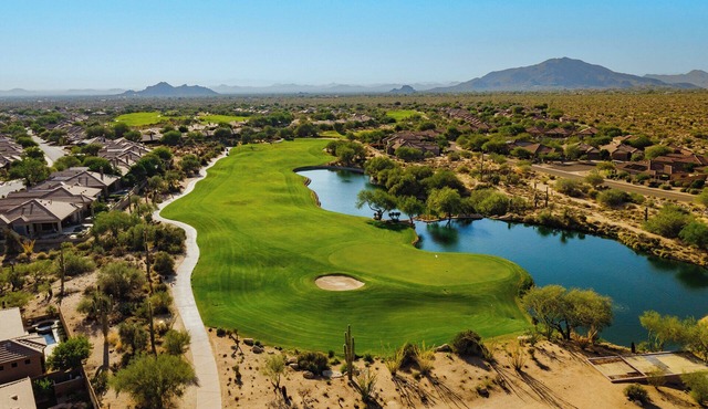 Spacious 3BR condo in N Scottsdale with access to golf, pickle, pool & fitness