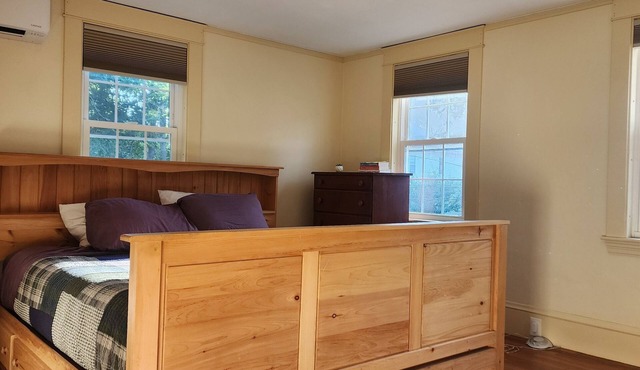 Spacious 4-bedroom house in heart of Augusta with AC and wood stove!