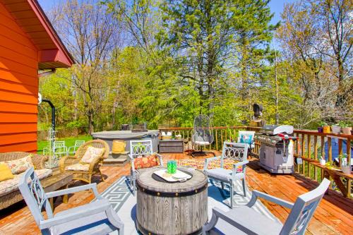Spacious Duluth Home ~ 4 Mi to Lake Superior!