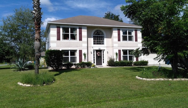 Spacious home with heated pool, near to all amenities